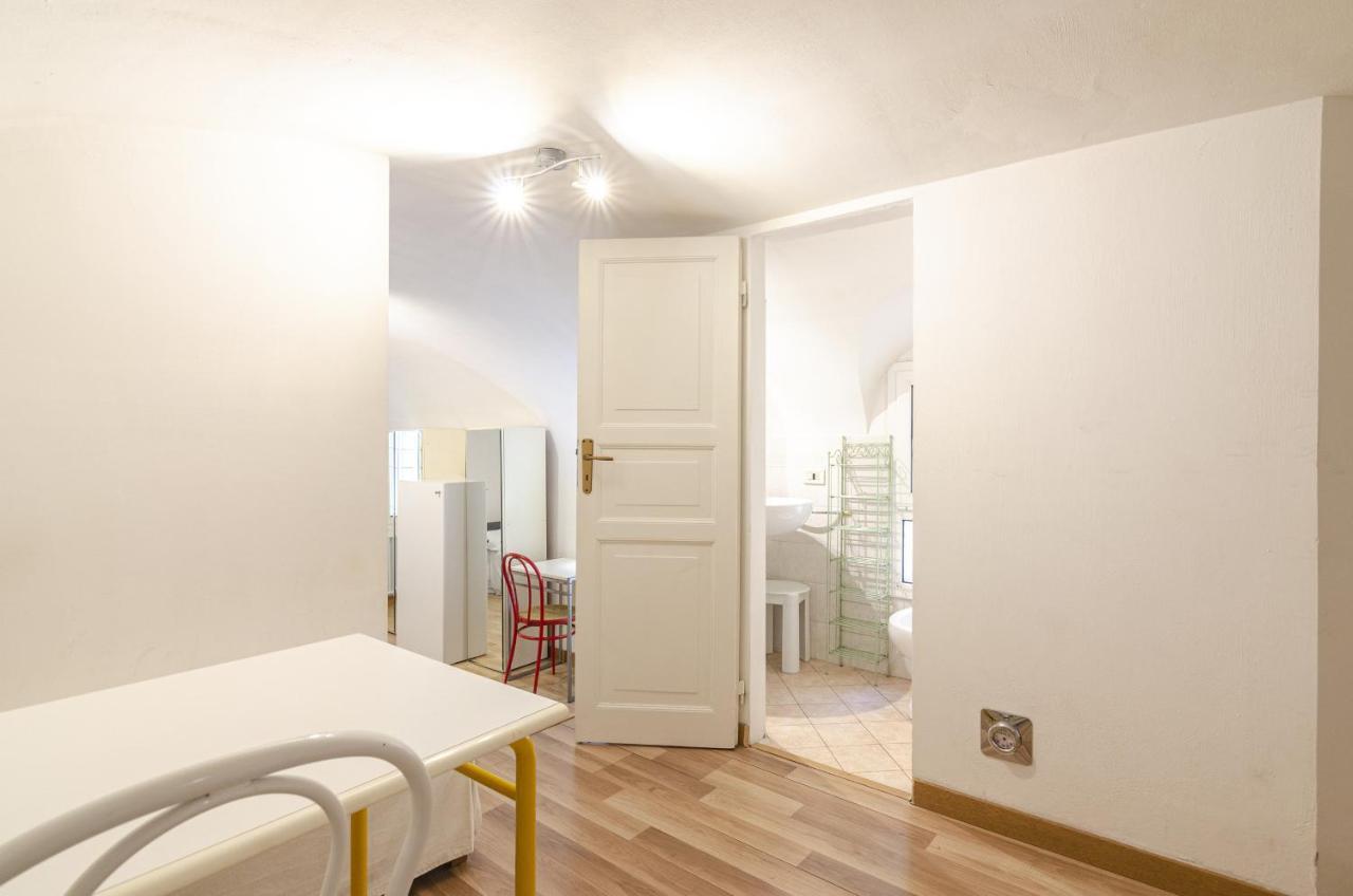Studio Nel Cuore Della Citta' By Wonderful Italy โบโลญญา ภายนอก รูปภาพ