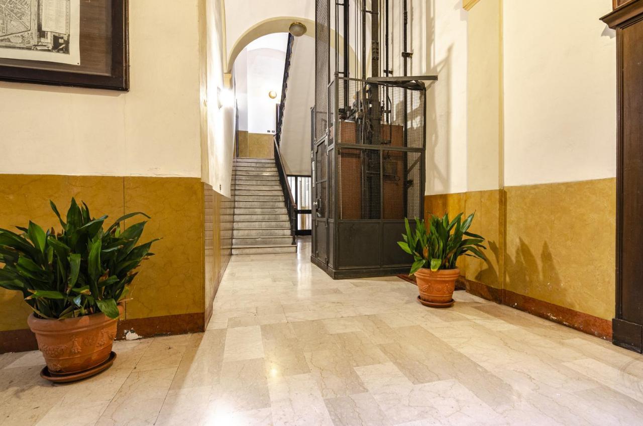 Studio Nel Cuore Della Citta' By Wonderful Italy โบโลญญา ภายนอก รูปภาพ